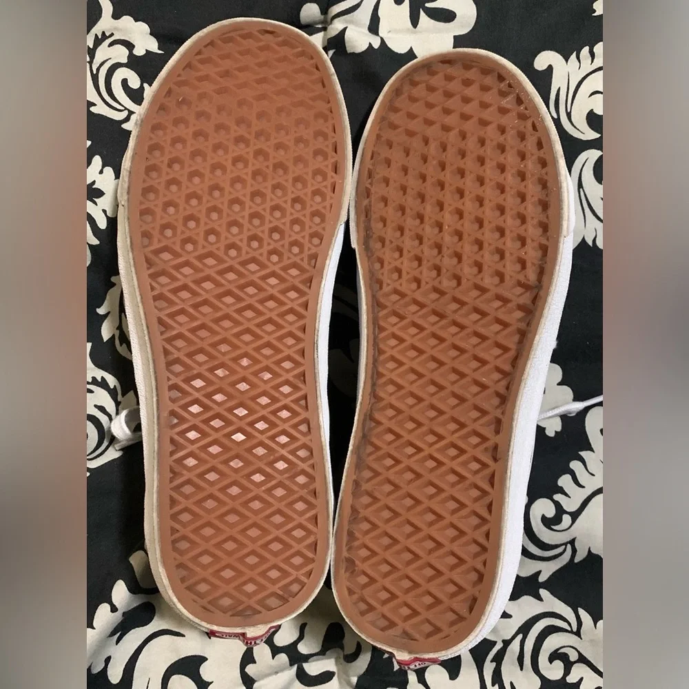 Vans Men’s Black Quilted Sneakers